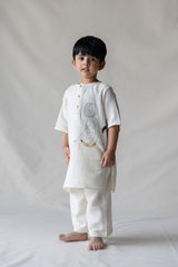 Lalchi Langur kurta and pyjama set