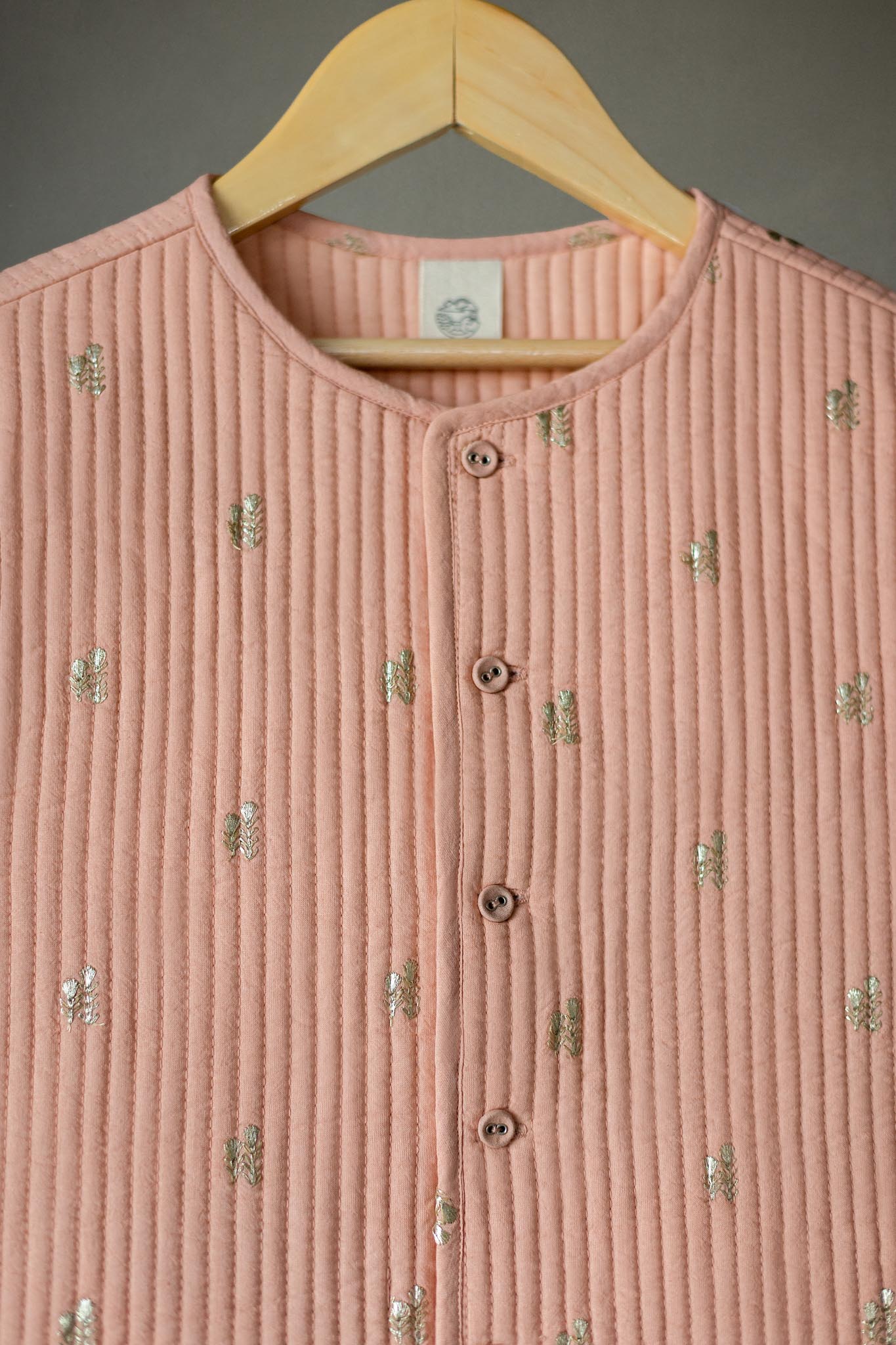 Gulab quilted bandi