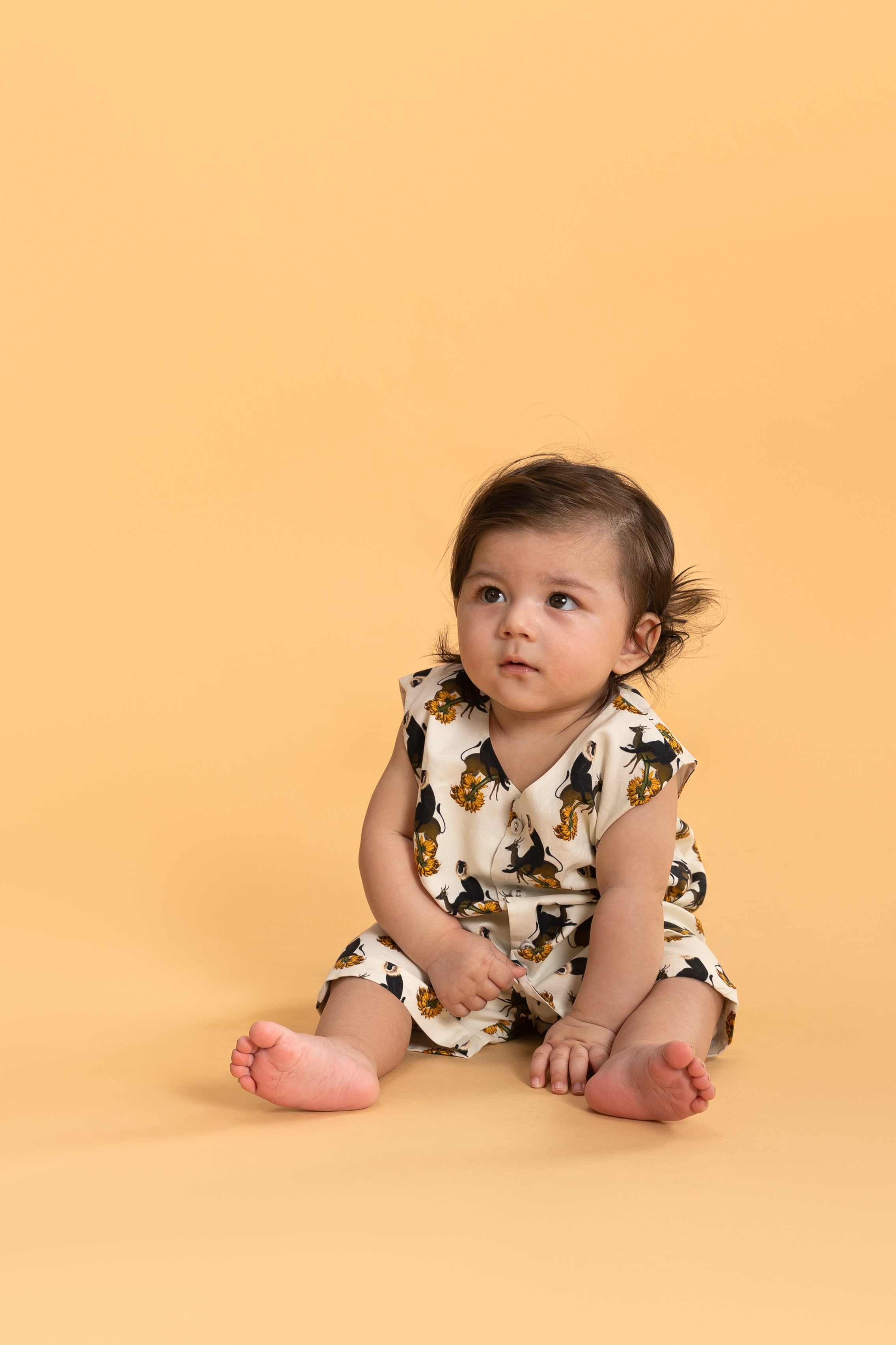 Ivory Kela Chor Langur Vest & Shorts