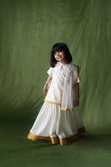 Onakkodi skirt set