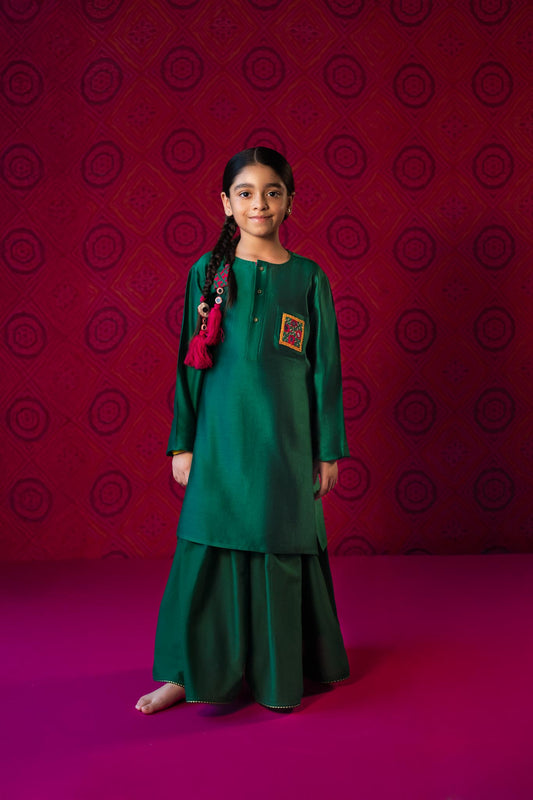 Abhla Emerald Green Kurta Lehenga set (limited edition)